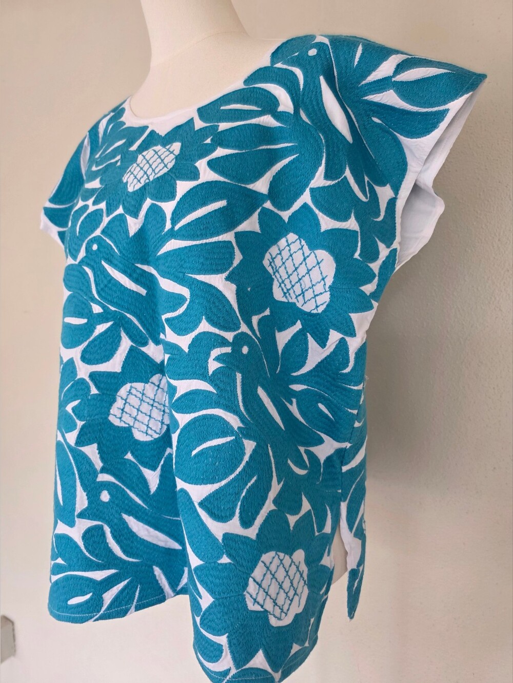 JMarie Teal White Embroidered Bird Floral Boxy Huipil Top Rayon Blouse L